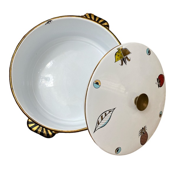 Vintage 1960’s Enamel 2 Quart Stock Pot with Fruit Pattern - Picture 4 of 9